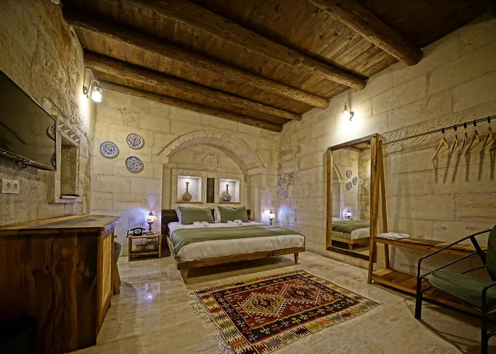 Vigneron Cave Hotel